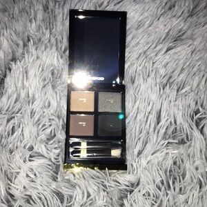 Tom Ford eye color quad 22 supernouveau eyeshadow